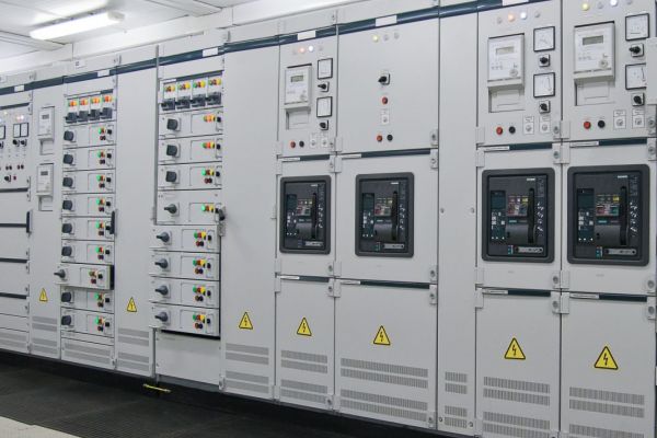 Mittelspannungsschaltanlagen_1.jpg